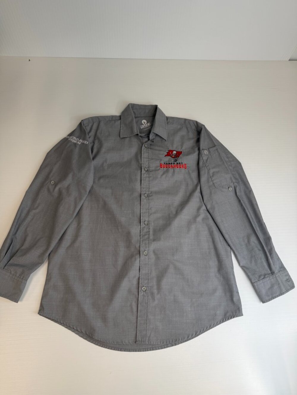 Tampa Bay Buccaneers Shirt Men Medium Urban Chef Button Up Stadium Work Party Nw